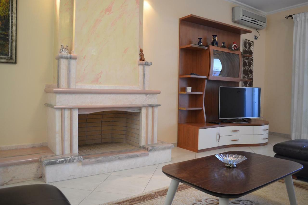 Penthouse 4 Bedrooms Apartment Vlorë 外观 照片