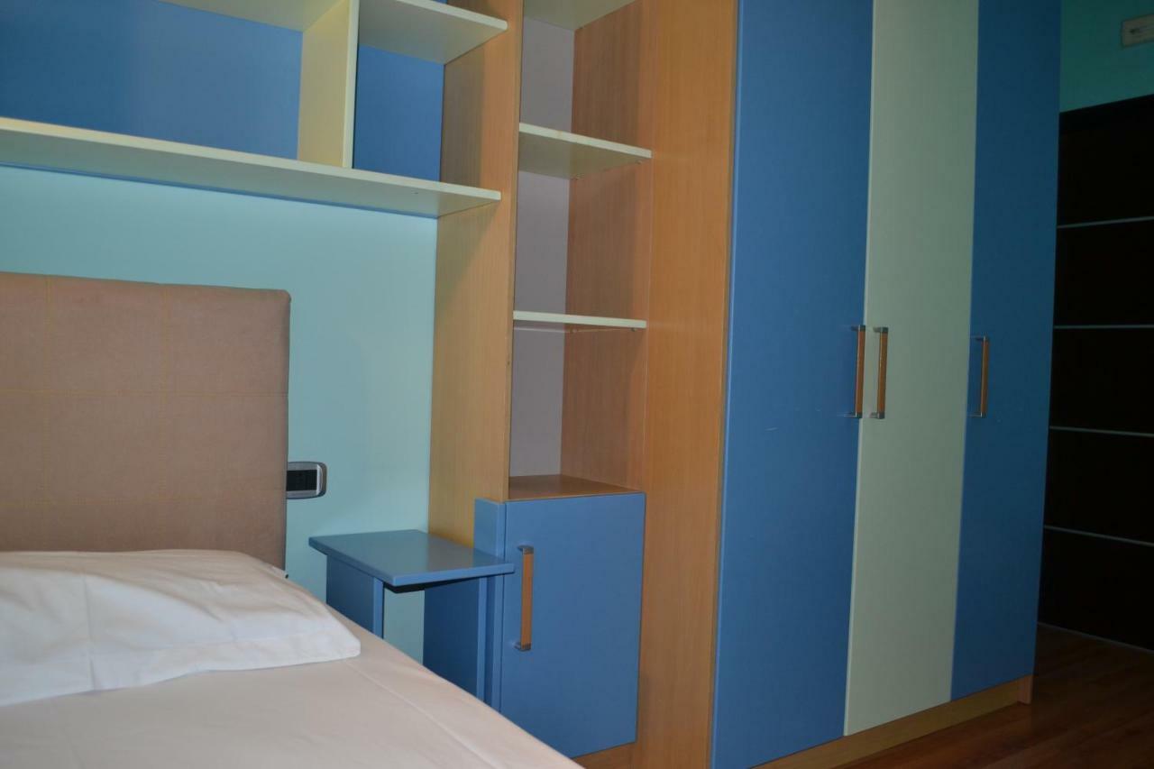 Penthouse 4 Bedrooms Apartment Vlorë 外观 照片