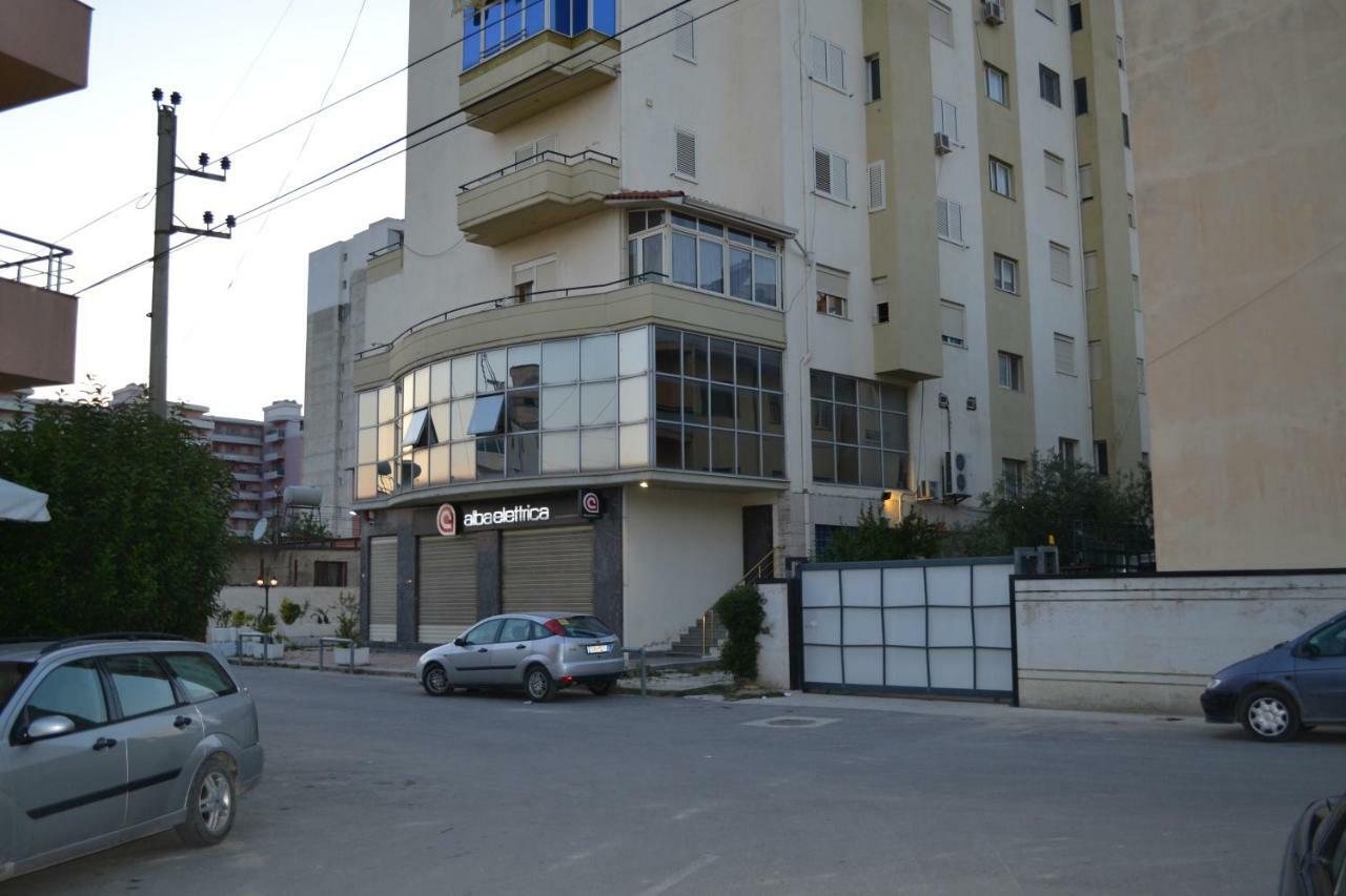 Penthouse 4 Bedrooms Apartment Vlorë 外观 照片